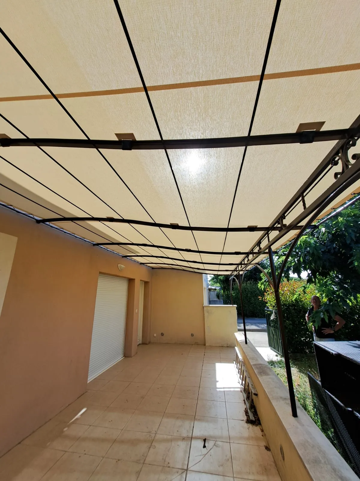 Toile tendue sur mesure pour pergola - Passion Store