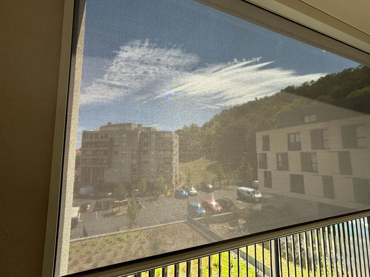 store enrouleur pour balcon