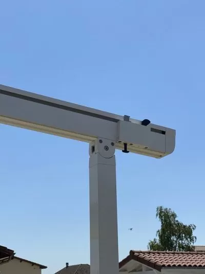 Pergola avec toile enroulable Isère
