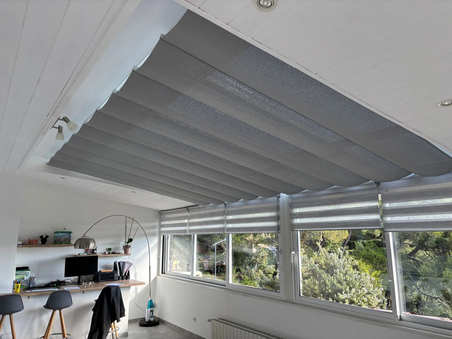 store protection soleil