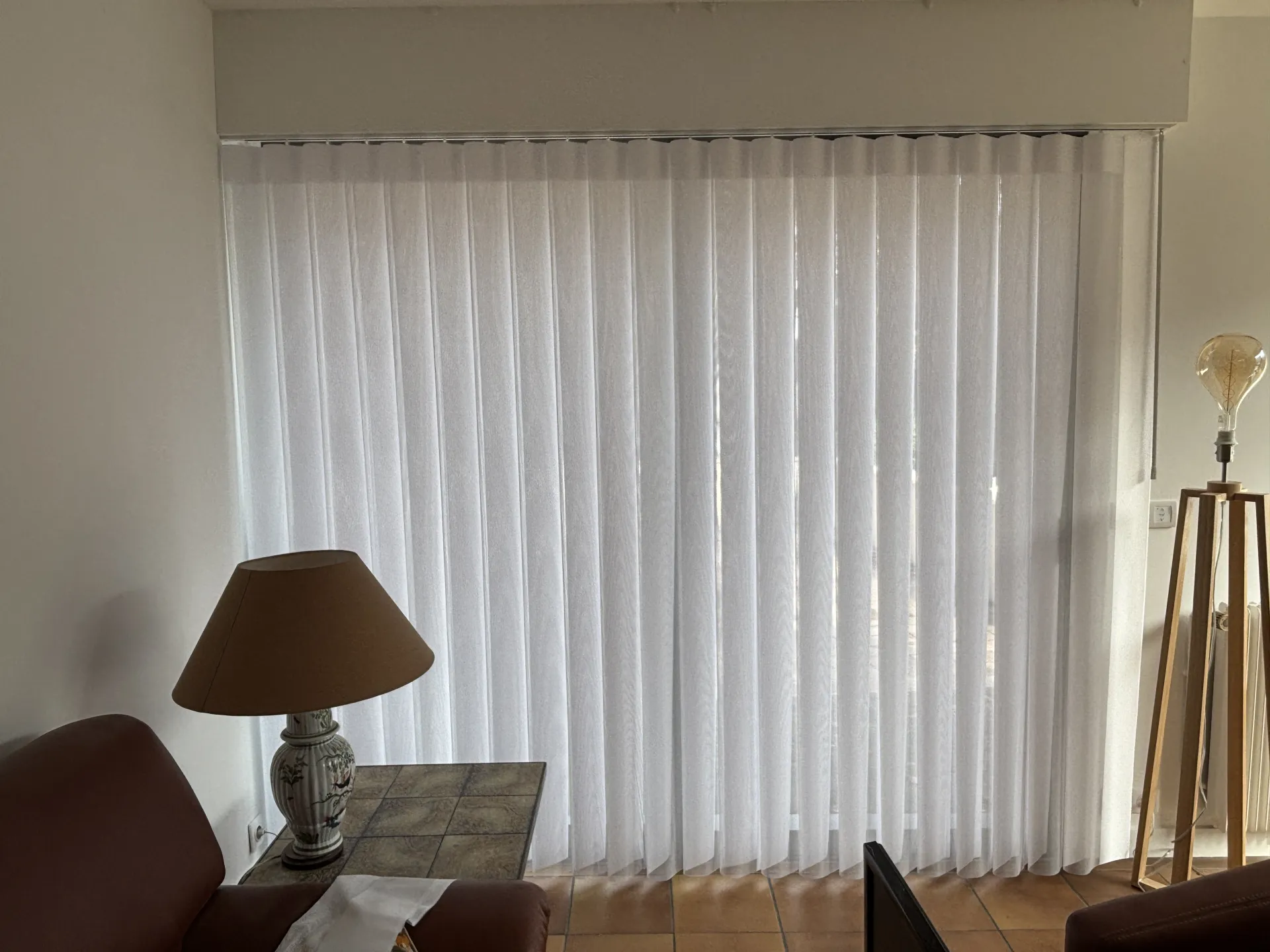 Gros plan sur la toile déco transparente et l'ondulation des lames du Boréal Duo