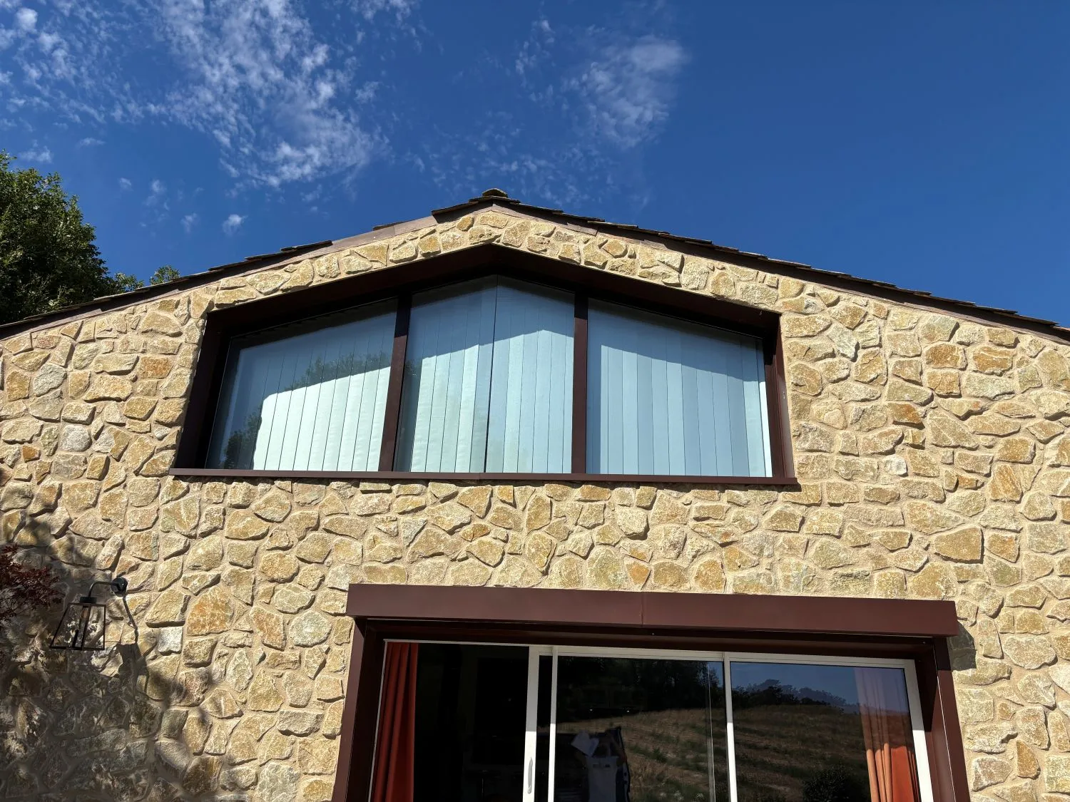 Store anti chaleur bandes verticales
